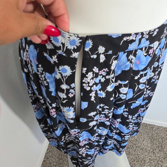 Talbots Pleated Wildflowers Midi Skirt sz 12 - Picture 5 of 9